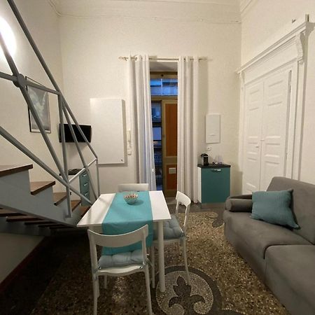 Centralissimo Appartamento Su Due Livelli 1 Турин Экстерьер фото
